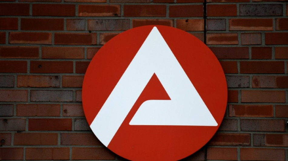 Arbeitsmarkt setzt Aufw&auml;rtstrend bis kurz vor Beginn des Ukraine-Kriegs fort 