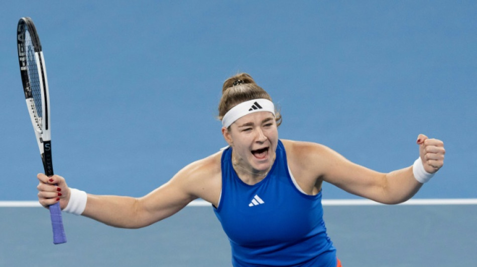 Tomas Machac e Karolina Muchova levam Rep&uacute;blica Tcheca &agrave;s semifinais da United Cup