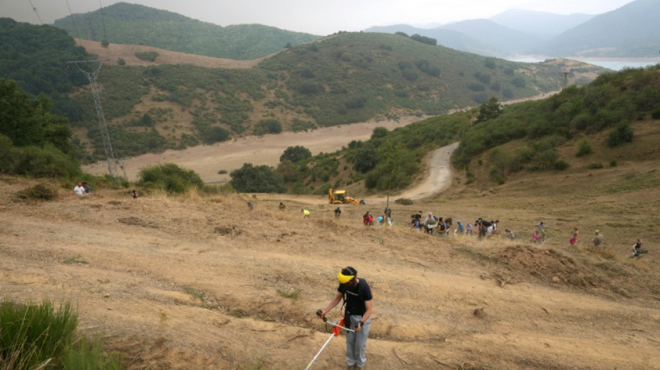 Pedro S&aacute;nchez avisa de "horas dif&iacute;ciles" en la lucha contra los incendios en Espa&ntilde;a