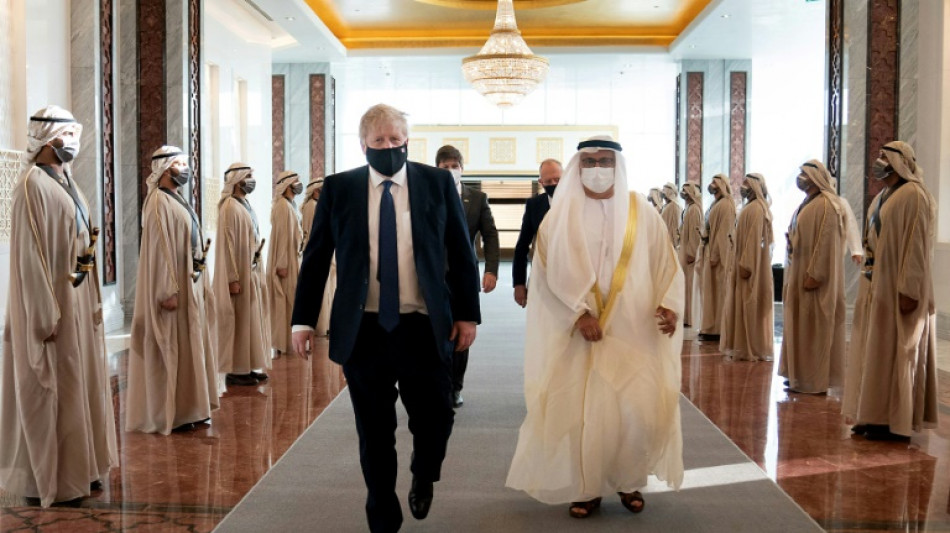 Boris Johnson visita Arabia Saudita y el Golfo entre temores a una crisis energ&eacute;tica