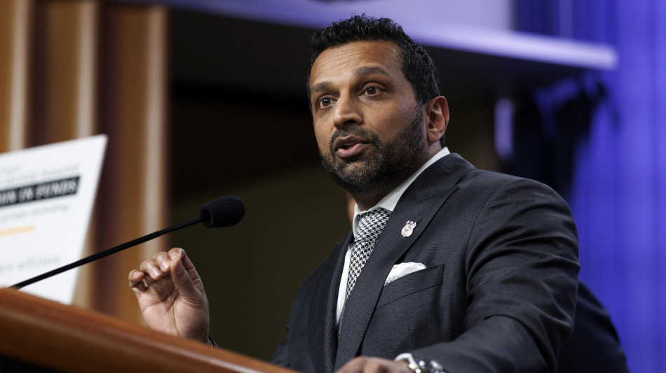 'Il capo dell'Fbi Patel sar&agrave; il prossimo funzionario silurato da Trump'