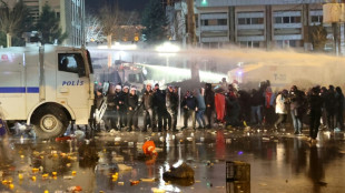 Un tribunal de Estambul ordena el arresto del alcalde opositor a Erdogan por cargos de corrupci&oacute;n