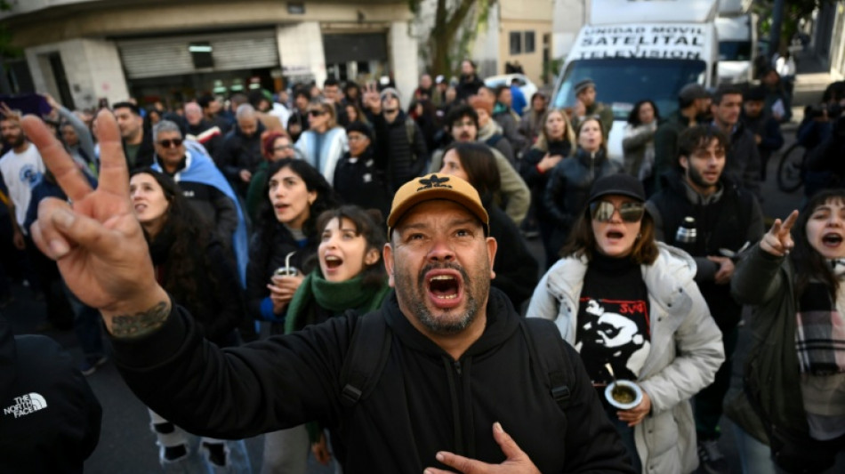 Kirchner pide cumplir pena en su domicilio en Argentina y denuncia "persecución" ante CPI