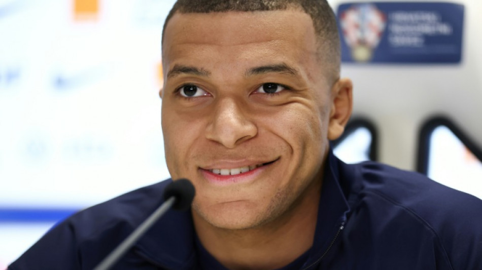 Mbappé parabeniza PSG: "O grande dia finalmente chegou" 