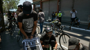 Una bicicaravana pide justicia por las adopciones ilegales durante la guerra en Guatemala